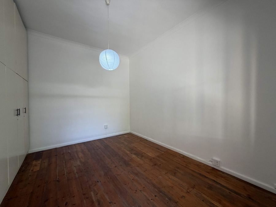 To Let 4 Bedroom Property for Rent in Rondebosch Village Western Cape